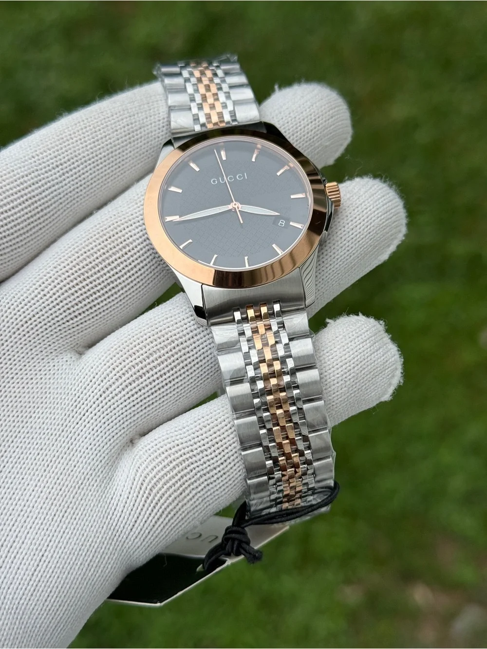 Gucci G TIME Two-Tone Silver and Rose Gold Watch with Black Dial unisex